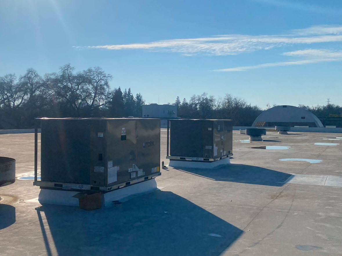 Commercial ductwork install